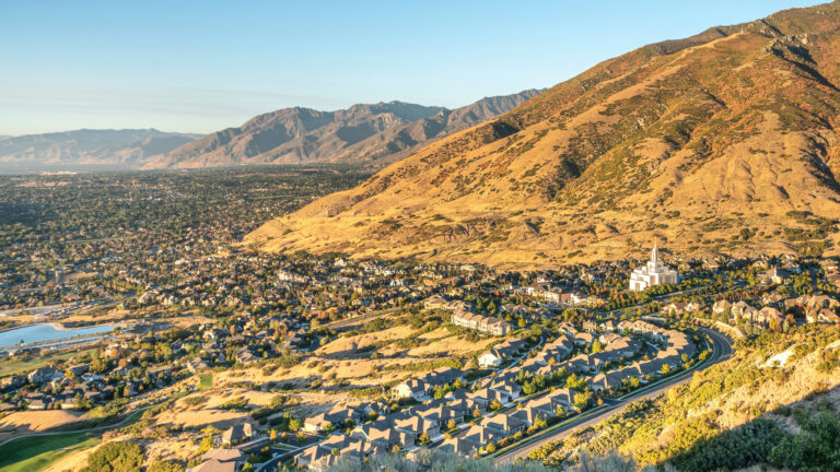 zoomed out picture of Draper